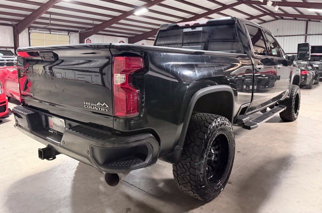 Used 2020 Chevrolet Silverado 2500 High Country w/ Z71 Off-Road Package AWD/4WD image 2