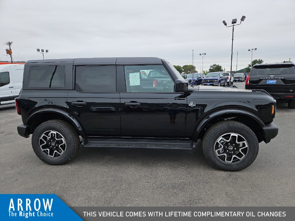 New 2026 Ford Bronco Outer Banks AWD/4WD image 14