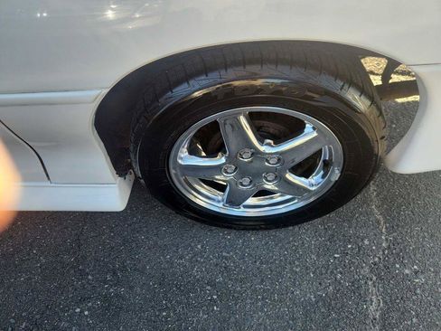Used 1995 Chevrolet Camaro LT RWD image 24