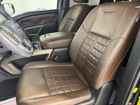 Used 2023 Nissan Titan Platinum Reserve w/ Moonroof Package image 31