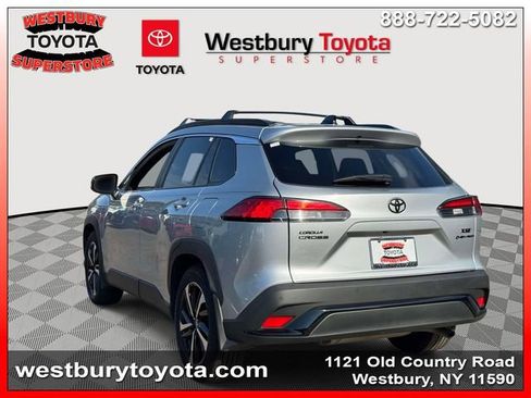 Used 2025 Toyota Corolla Cross AWD Hybrid w/ Convenience Package image 6