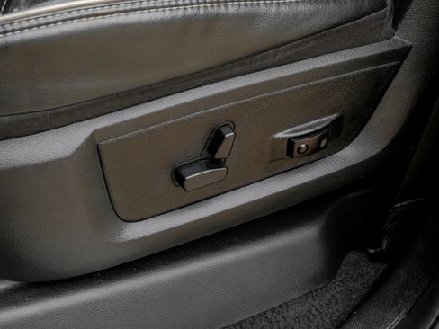 Used 2020 RAM 3500 Laramie AWD/4WD image 34