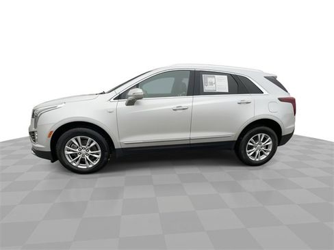 Certified 2020 Cadillac XT5 Premium Luxury w/ LPO, Floor Liner Package image 5