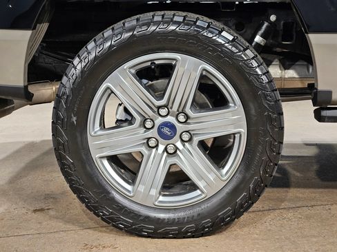 Used 2025 Ford F150 King Ranch w/ FX4 Off-Road Package AWD/4WD image 17