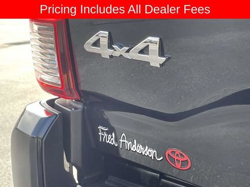 Used 2022 Toyota Tacoma SR AWD/4WD image 11