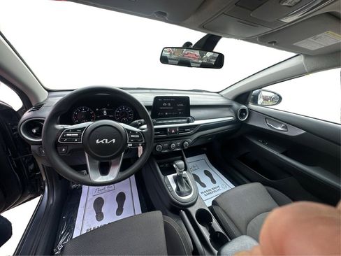 Used 2024 Kia Forte LXS w/ LXS Technology Package image 34