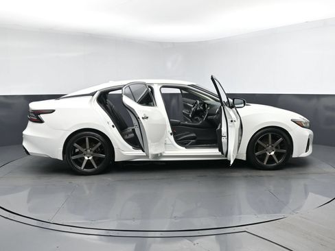 Used 2020 Nissan Maxima 3.5 SV w/ Floor Mat Group FWD image 27