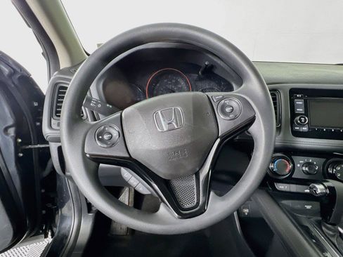 Used 2022 Honda HR-V LX image 12
