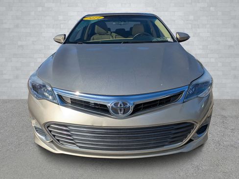 Used 2014 Toyota Avalon XLE image 3