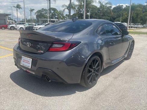 Used 2022 Toyota GR86 Premium RWD image 13