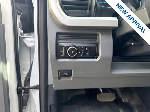 Used 2024 Ford F550 2WD Regular Cab Super Duty image 14