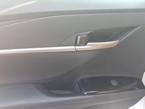Used 2026 Toyota Camry SE FWD image 6