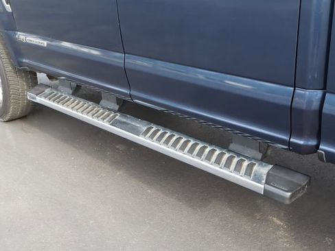 Used 2017 Ford F250 Lariat w/ Chrome Package image 16