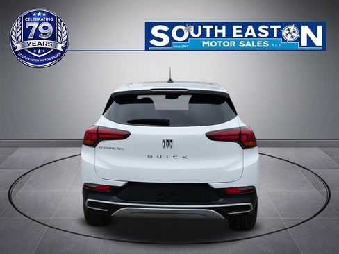 Used 2024 Buick Encore GX Preferred FWD image 4