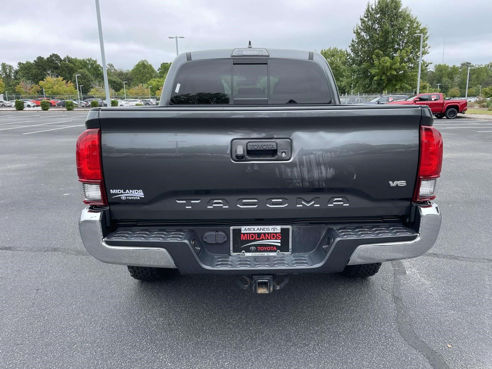 Used 2019 Toyota Tacoma SR5 RWD image 5