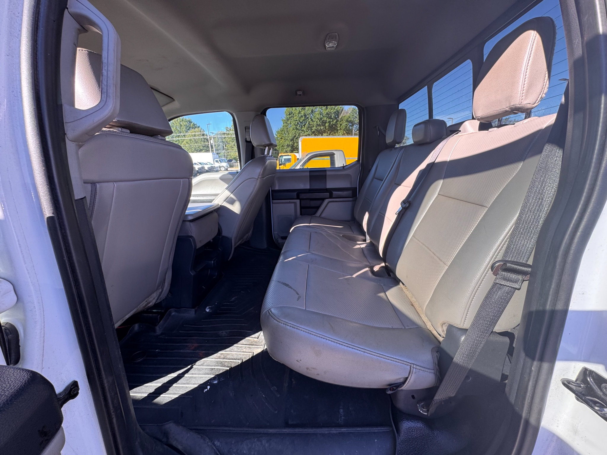 Used 2022 Ford F350 XL w/ Power Equipment Group AWD/4WD image 7