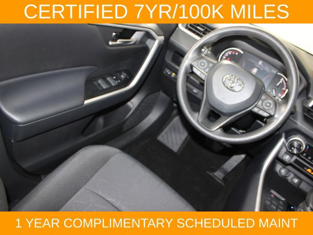 Used 2025 Toyota RAV4 XLE w/ Convenience Package AWD/4WD image 15