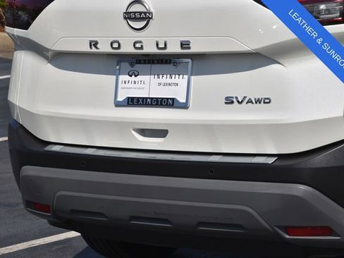 Used 2023 Nissan Rogue SV w/ SV Premium B Package AWD/4WD image 27