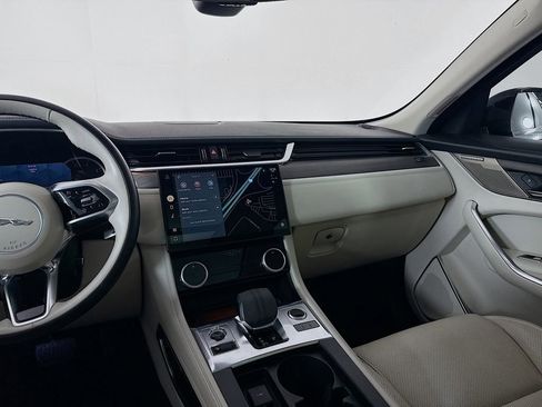 Used 2021 Jaguar F-PACE S image 24