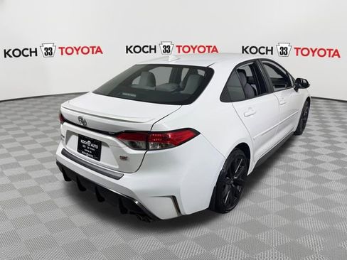 Used 2023 Toyota Corolla SE FWD image 8