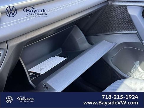 New 2026 Volkswagen Tiguan SE R-Line image 33