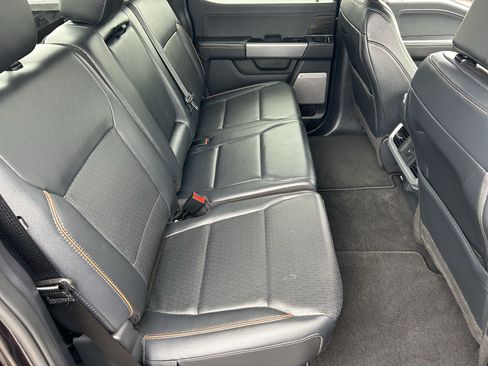 Used 2025 Ford F150 Lariat AWD/4WD image 11