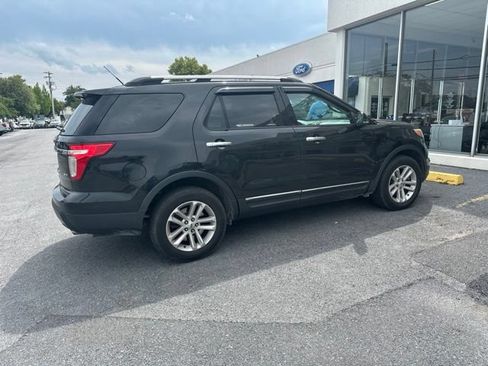 Used 2014 Ford Explorer XLT w/ Equipment Group 202A AWD/4WD image 1