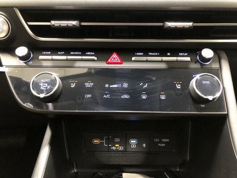 New 2025 Hyundai Sonata SEL image 28