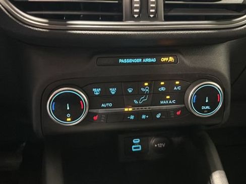 Used 2023 Ford Escape Active AWD/4WD image 18