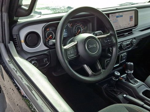Used 2024 Jeep Wrangler Sport AWD/4WD image 2