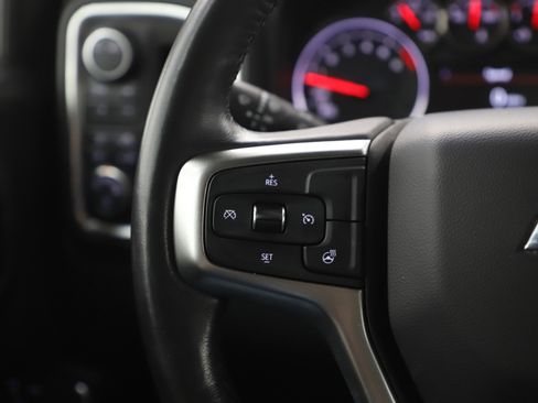 Used 2020 Chevrolet Silverado 1500 RST image 25
