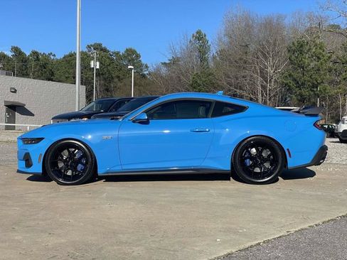 New 2026 Ford Mustang GT w/ GT Performance Package RWD image 2