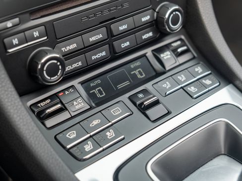 Certified 2017 Porsche 911 Carrera image 24