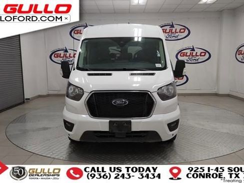Used 2024 Ford Transit 350 XLT image 3