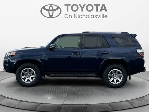 Used 2015 Toyota 4Runner Trail Premium image 2