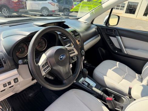 Used 2015 Subaru Forester 2.5i Premium AWD/4WD image 26
