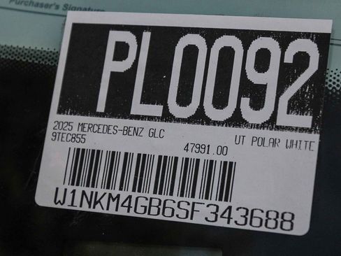 Used 2025 Mercedes-Benz GLC 300 image 27