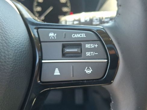 Used 2024 Honda HR-V EX-L image 22