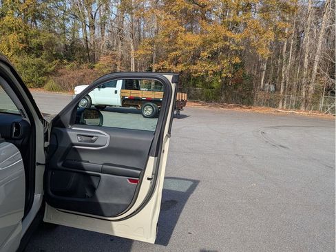 Certified 2024 Ford Bronco Sport Big Bend w/ Convenience Package image 30