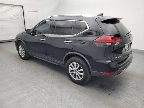 Used 2020 Nissan Rogue SV AWD/4WD image 3
