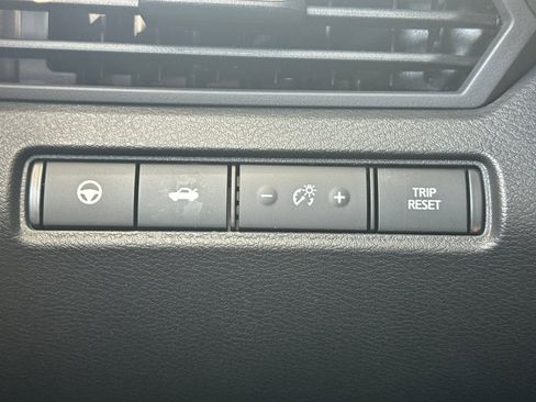 New 2025 Nissan Altima 2.5 SL image 28