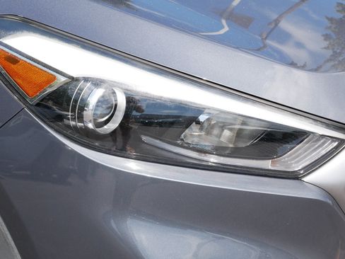 Used 2017 Hyundai Tucson Sport AWD/4WD image 16