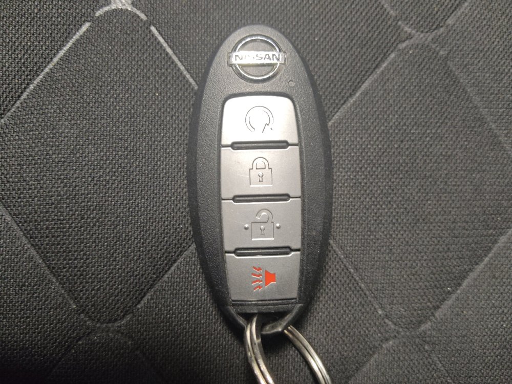 Used 2018 Nissan Kicks SV w/ Exterior Package FWD image 32