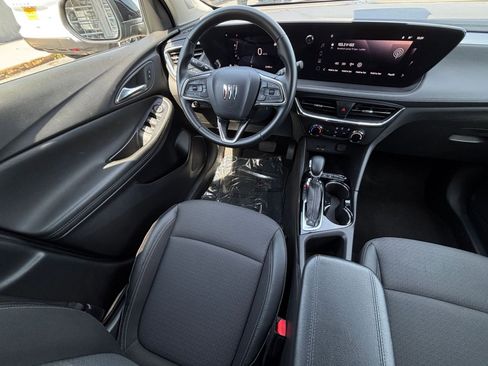 Used 2025 Buick Encore GX Preferred FWD image 34