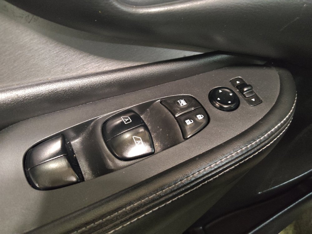 Used 2021 Nissan Murano SV FWD image 27