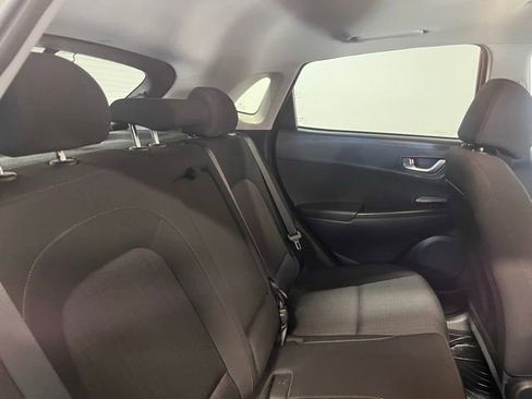 Used 2022 Hyundai Kona SEL w/ Convenience Package image 13