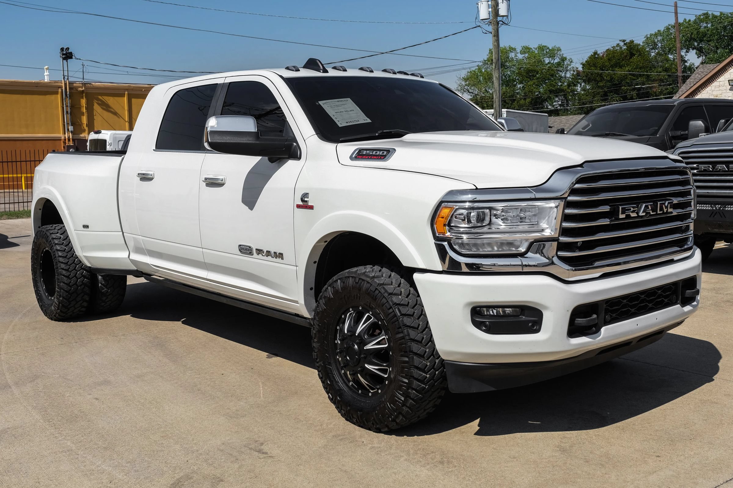 Used 2022 RAM 3500 Limited AWD/4WD image 4