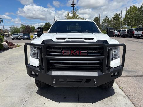 Used 2022 GMC Sierra 2500 AT4 AWD/4WD image 8