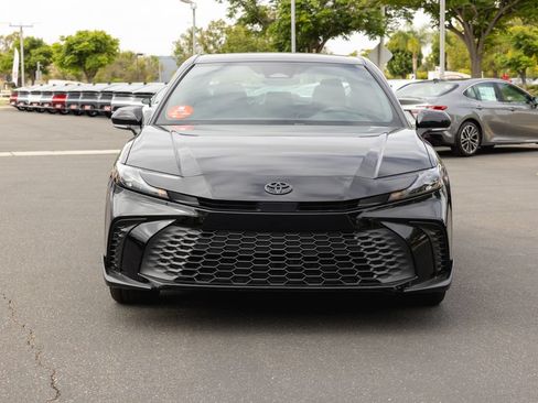 New 2026 Toyota Camry SE FWD image 2
