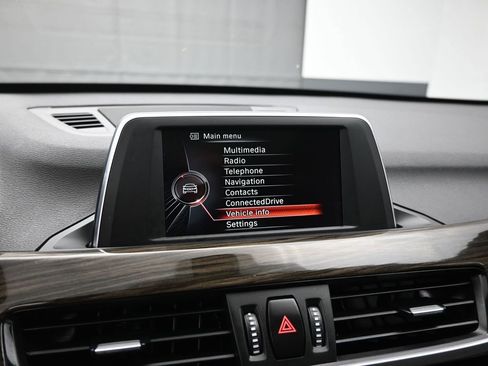 Used 2017 BMW X1 xDrive28i image 21